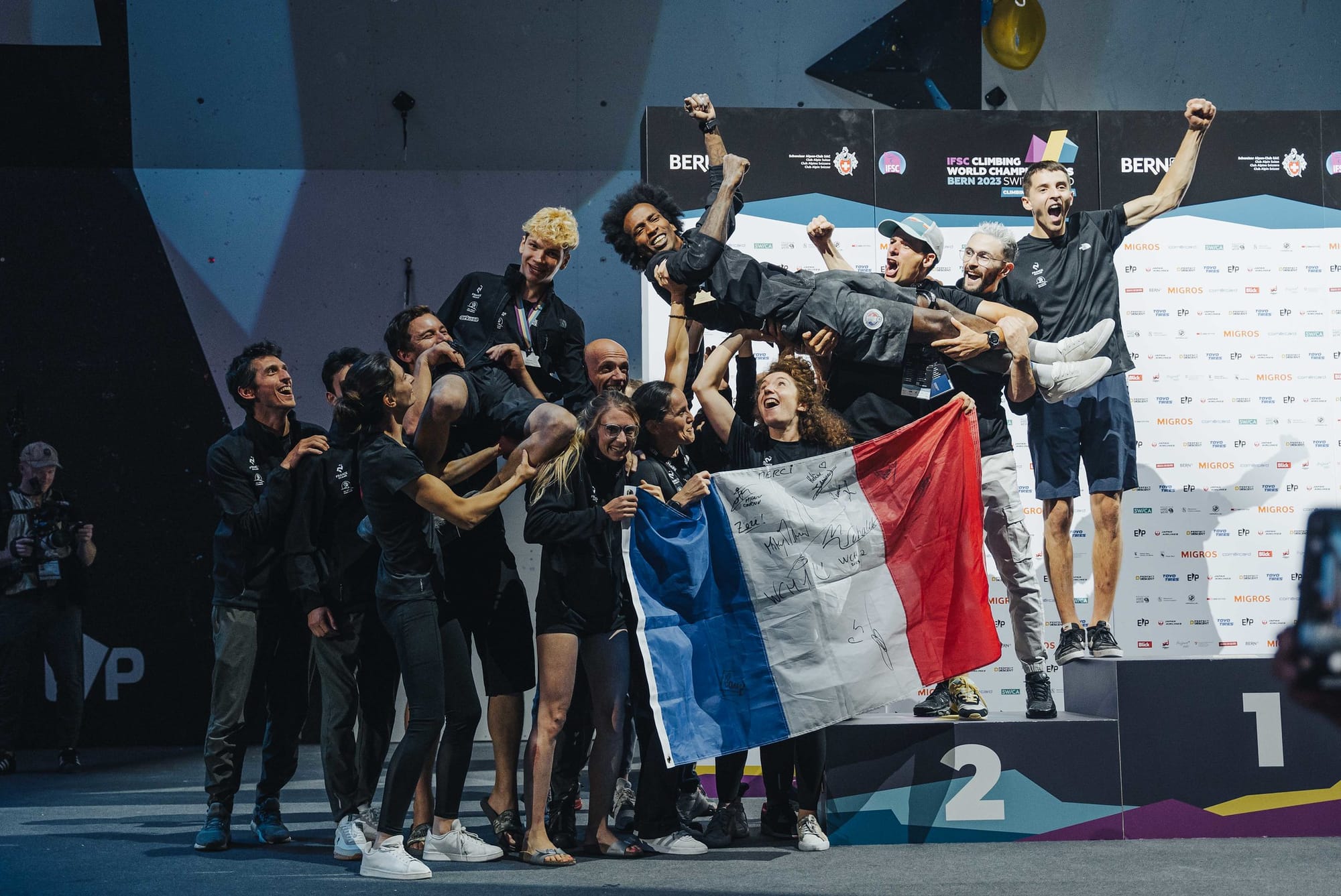 French team celetebrating as Mickael Mawem and Medji Schalck win gold and silver in Boulder.